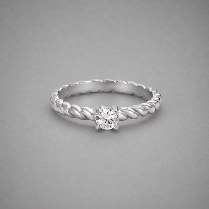 Miriam K. –  Ring