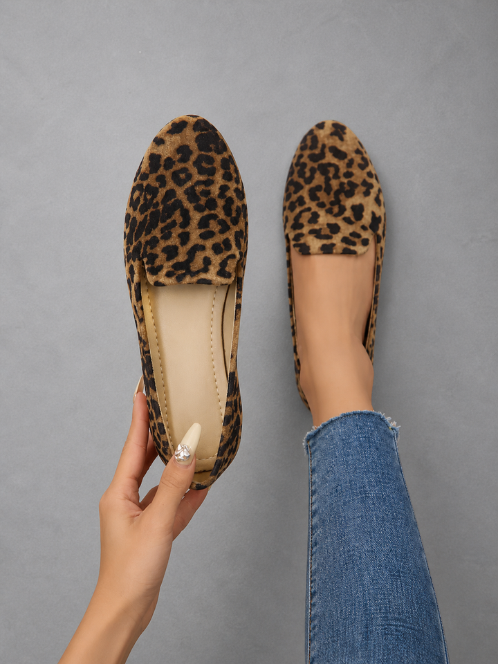 SHERNA™ - Women’s Solid Color Flats Soft Sole Pointed Toe Slip-On Shoes
