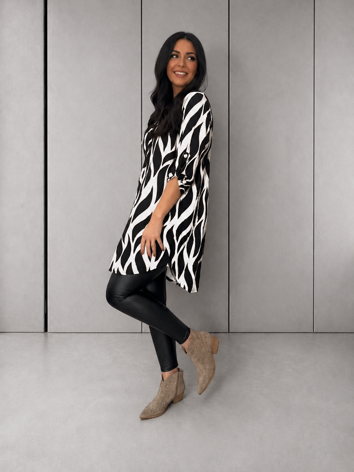 ALEXANDRA™ - Printed Loose-Fit Top
