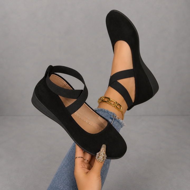 VERA™ – Breathable Wedge Slip-On Closed Shoes