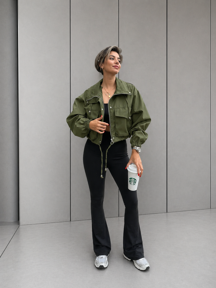 REYNA™ – Solid Zip-Up Crop Jacket