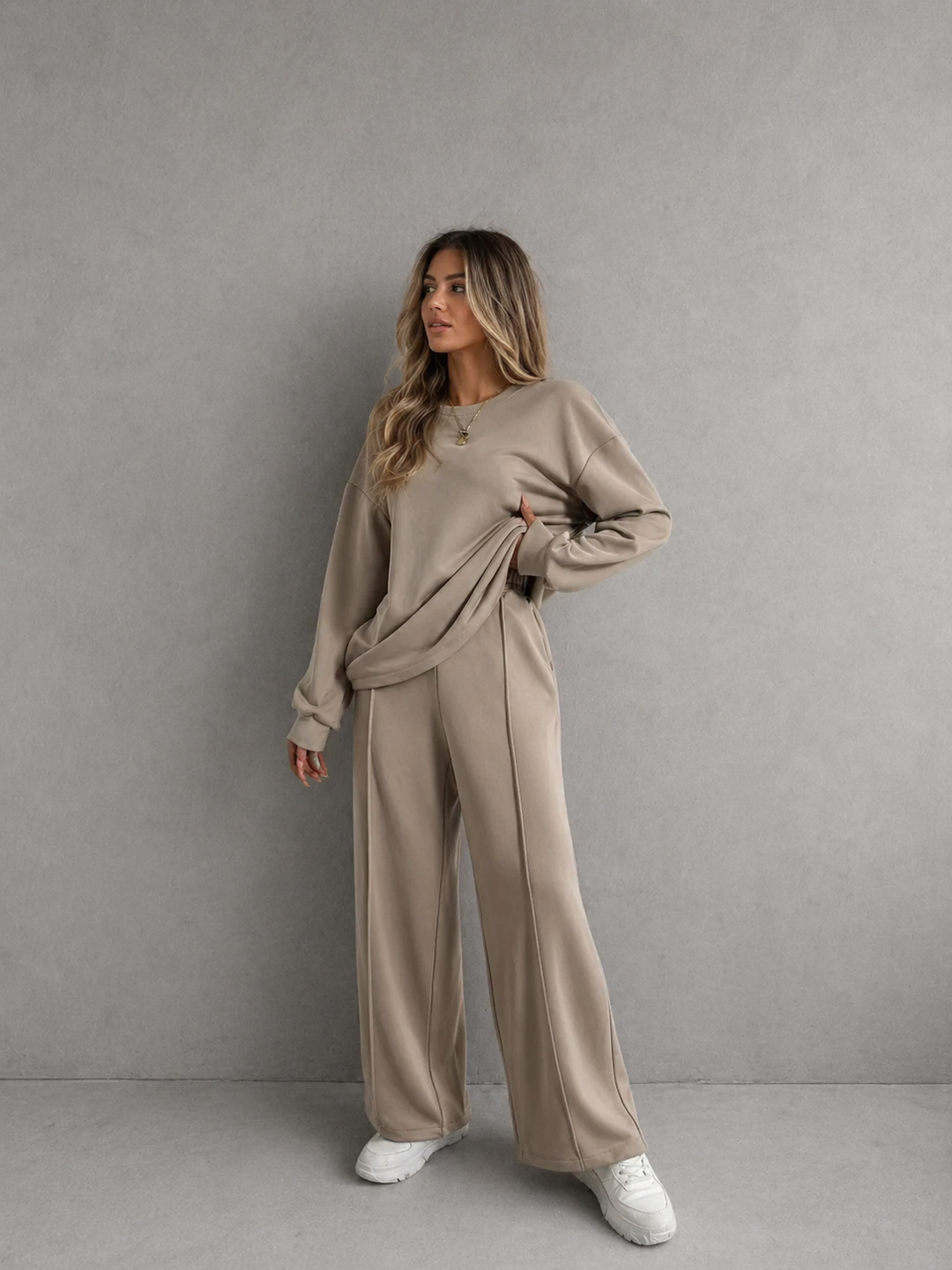 BETH™ - Casual Solid Color Sweatshirt & Pants Set for Outdoor Comfort
