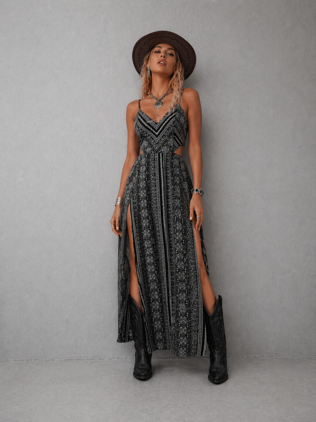 SELENA™ – Printed Open-Back Slit Dress