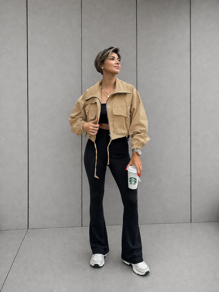 REYNA™ – Solid Zip-Up Crop Jacket