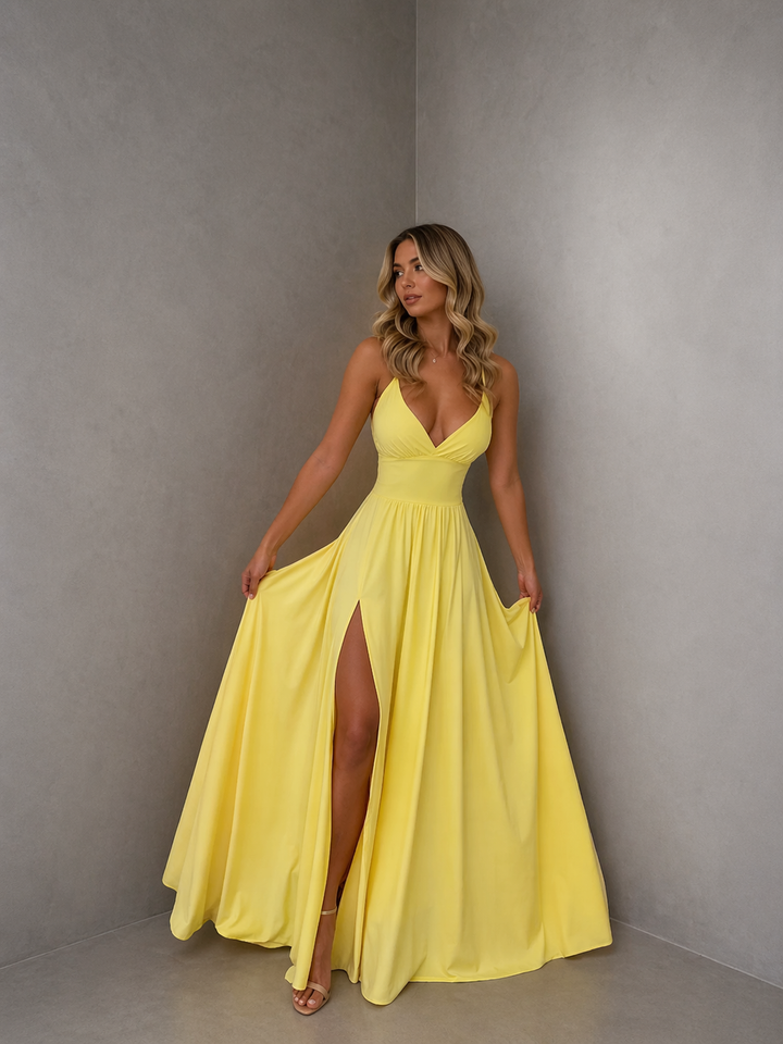 ROXANNE™ – Sleek Spaghetti Strap Slit Maxi Dress